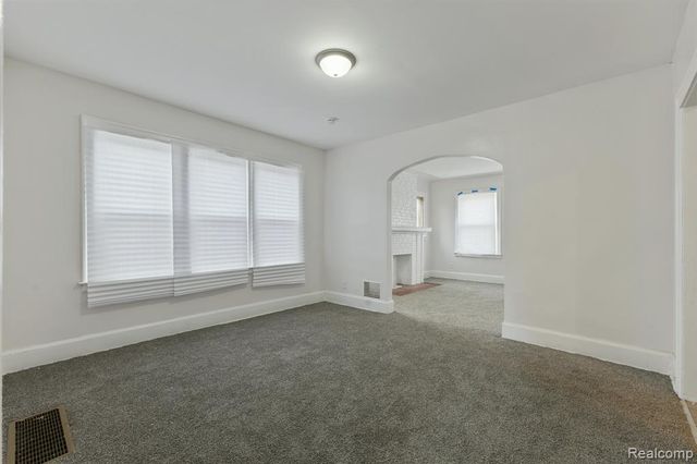 13601 Northlawn Street, Detroit, MI 48238