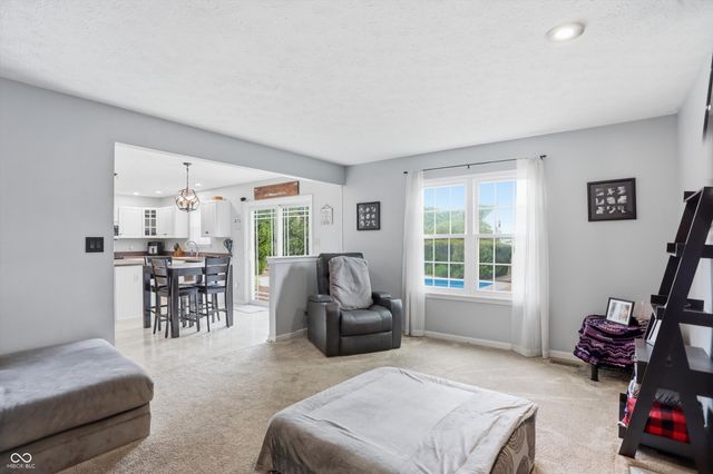 6520 Granny Smith Lane, Avon, IN 46123