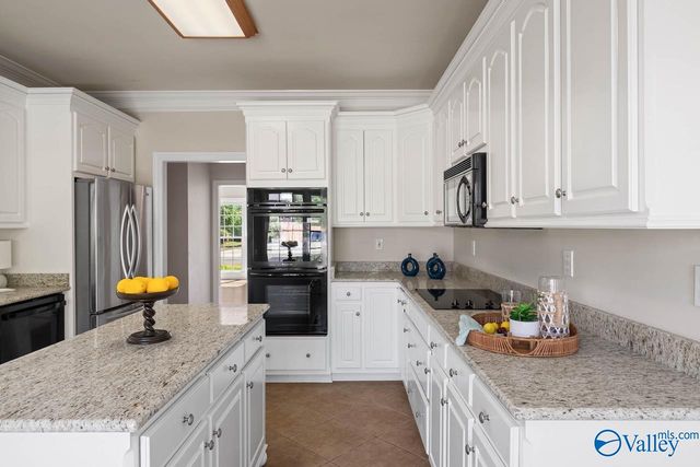 7133 Jump Street, Owens Cross Roads, AL 35763