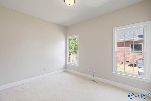 7133 Jump Street, Owens Cross Roads, AL 35763