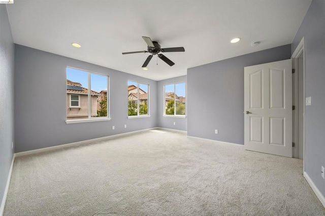 423 Toscana Way, Hayward, CA 94545