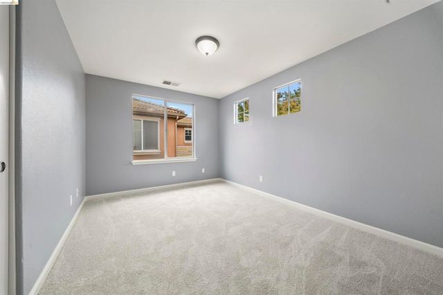 423 Toscana Way, Hayward, CA 94545