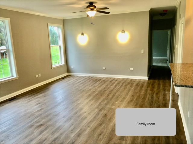 24129 W Walnut Circle, Plainfield, IL 60585