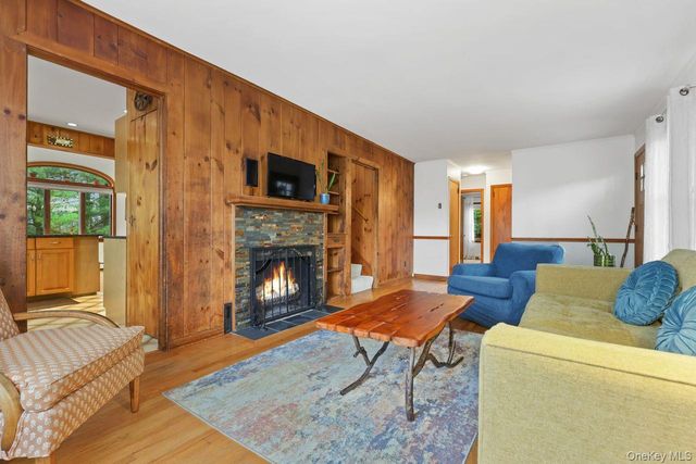 53 Hillcrest Avenue, Brewster, NY 10509