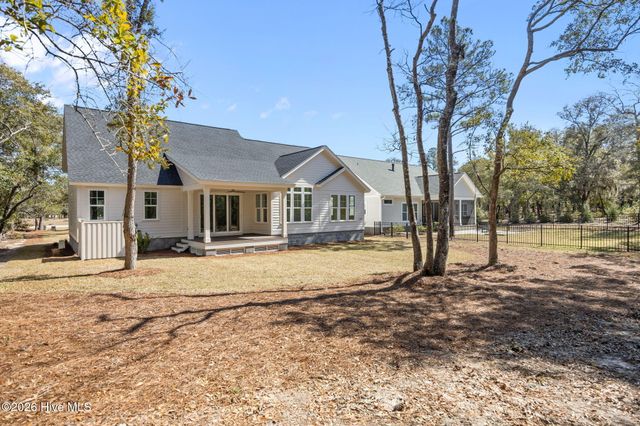 3310 Four Water View SW, Supply, NC 28462