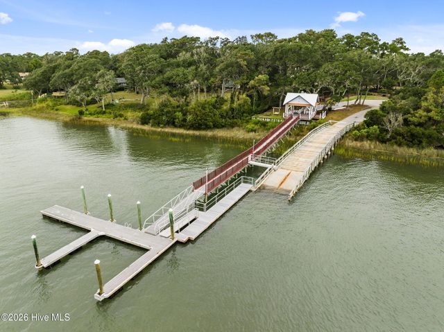 3310 Four Water View SW, Supply, NC 28462