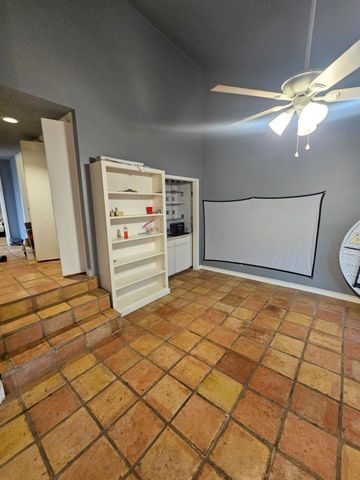 78 Villa Way, Coldspring, TX 77331