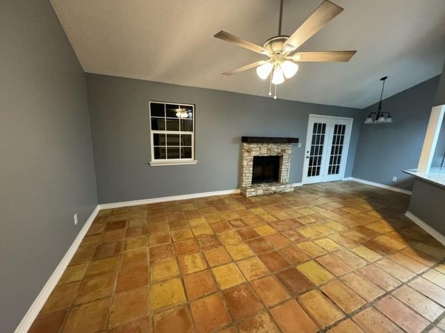 78 Villa Way, Coldspring, TX 77331