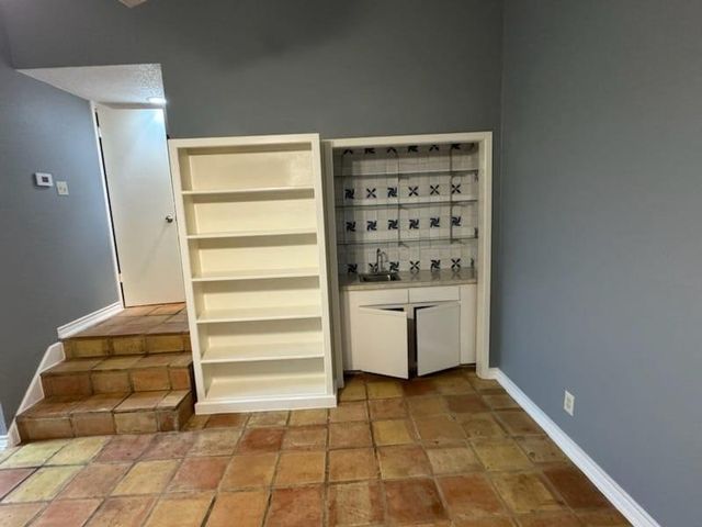 78 Villa Way, Coldspring, TX 77331