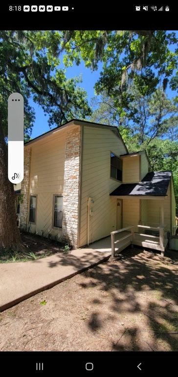 78 Villa Way, Coldspring, TX 77331