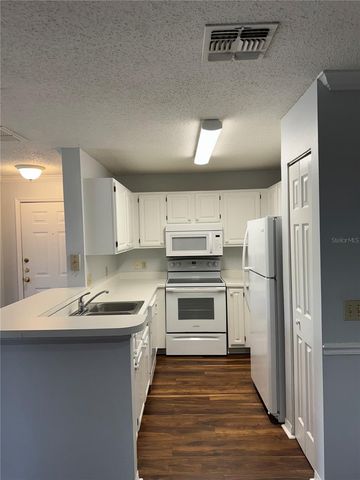 1920 SUMMER CLUB DRIVE 202, Oviedo, FL 32765