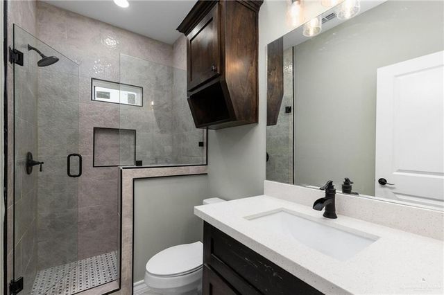 2320 Victoriano Street, Weslaco, TX 78596