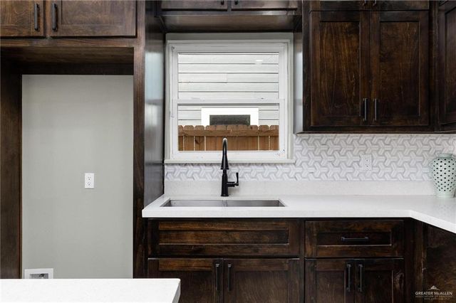 2320 Victoriano Street, Weslaco, TX 78596