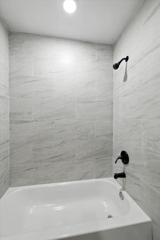 204 W Boyd Avenue, Bonham, TX 75418