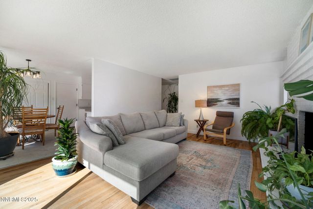 1175 Akard Drive, Reno, NV 89503