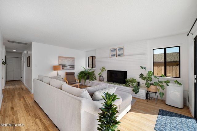 1175 Akard Drive, Reno, NV 89503