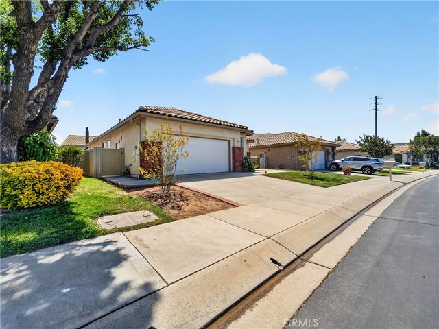 1436 Riviera, Banning, CA 92220
