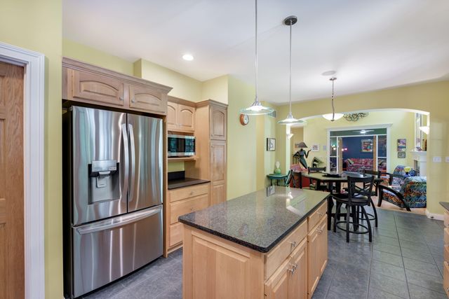 543 Windridge Drive, Chesterton, IN 46304