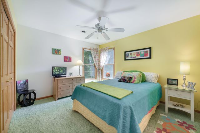 543 Windridge Drive, Chesterton, IN 46304