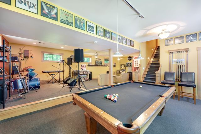 543 Windridge Drive, Chesterton, IN 46304