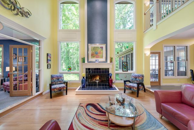 543 Windridge Drive, Chesterton, IN 46304