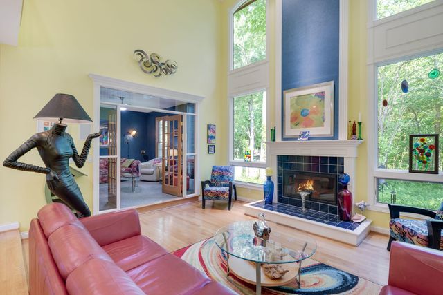 543 Windridge Drive, Chesterton, IN 46304