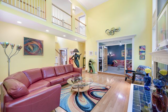 543 Windridge Drive, Chesterton, IN 46304