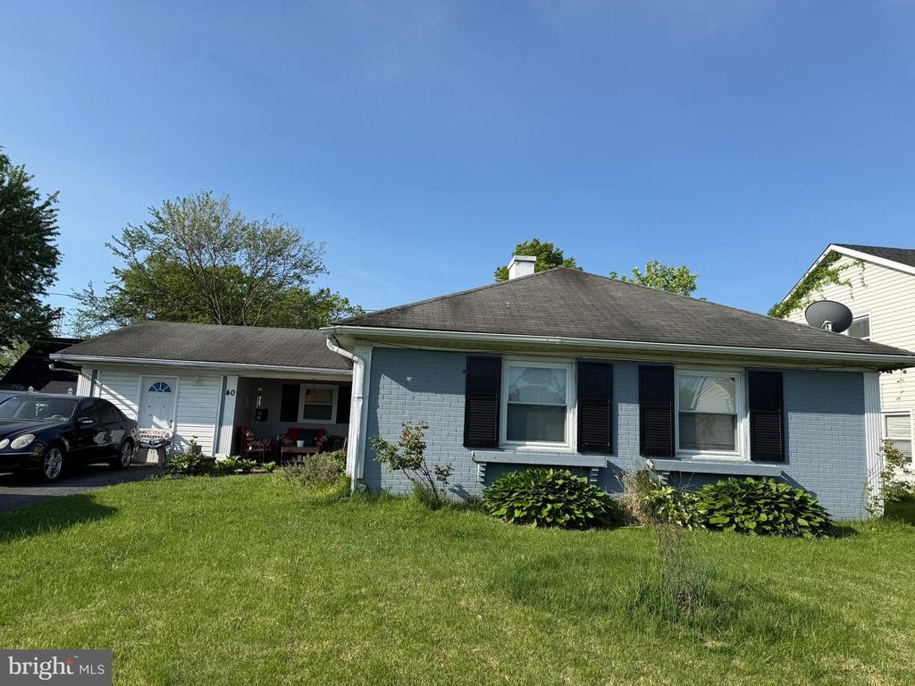 40 MADESTONE LN, Willingboro, NJ 08046
