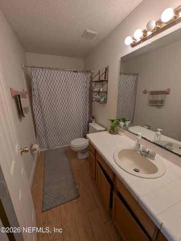 1586 N CRABAPPLE COVE Court, Jacksonville, FL 32225