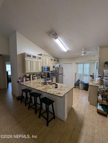 1586 N CRABAPPLE COVE Court, Jacksonville, FL 32225