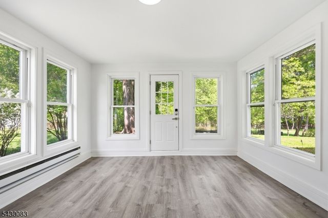 64 Longfellow Dr, Woodbridge Twp., NJ 07067