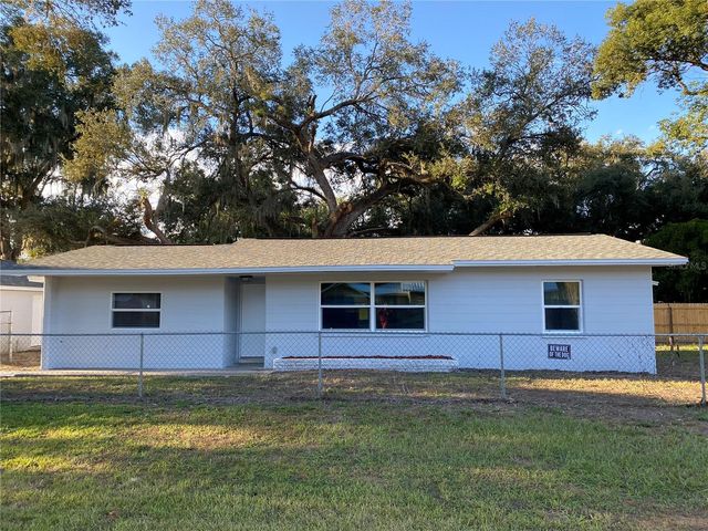 38415 9TH AVENUE, Zephyrhills, FL 33542