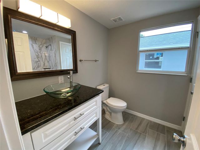 38415 9TH AVENUE, Zephyrhills, FL 33542