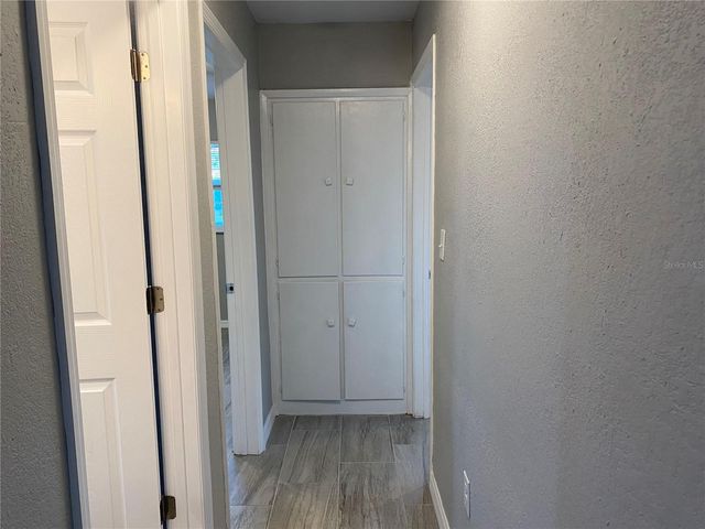 38415 9TH AVENUE, Zephyrhills, FL 33542