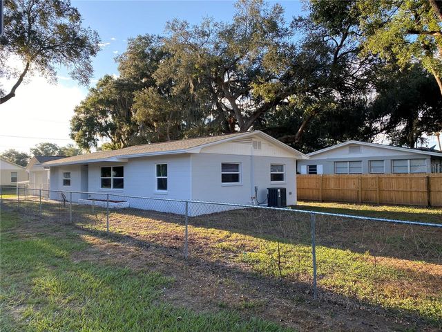 38415 9TH AVENUE, Zephyrhills, FL 33542