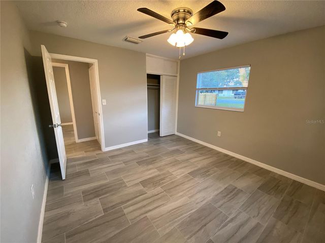 38415 9TH AVENUE, Zephyrhills, FL 33542