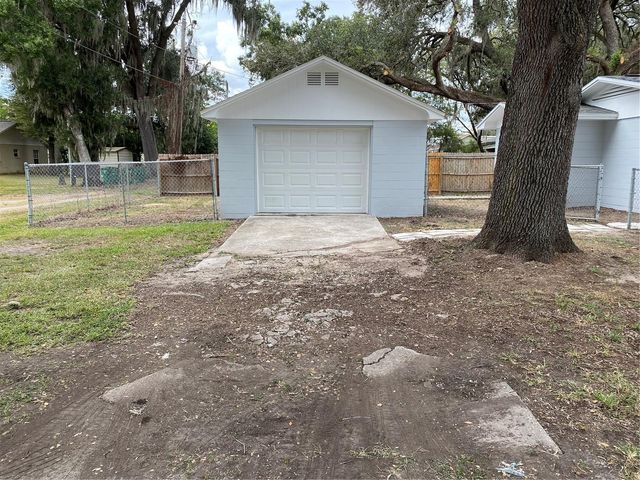 38415 9TH AVENUE, Zephyrhills, FL 33542
