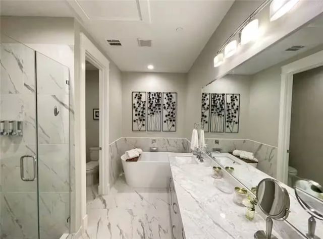 208 Tarrow Street, College Station, TX 77840