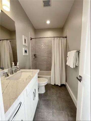 208 Tarrow Street, College Station, TX 77840