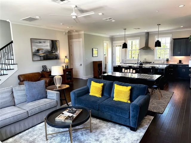 208 Tarrow Street, College Station, TX 77840