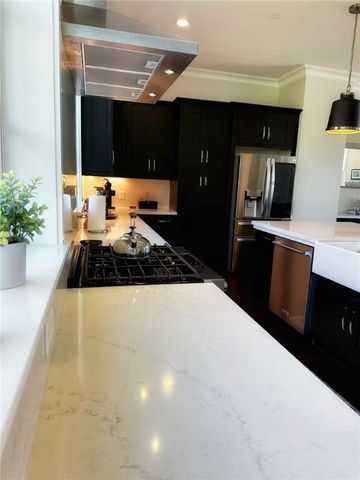 208 Tarrow Street, College Station, TX 77840