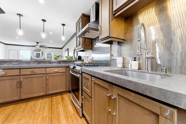3774 Keating St, San Diego, CA 92110