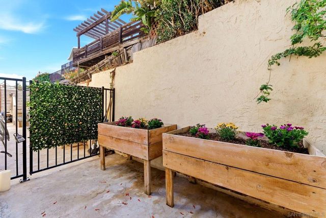 3774 Keating St, San Diego, CA 92110