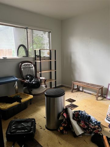 5409 Houghton Avenue, Fort Worth, TX 76107