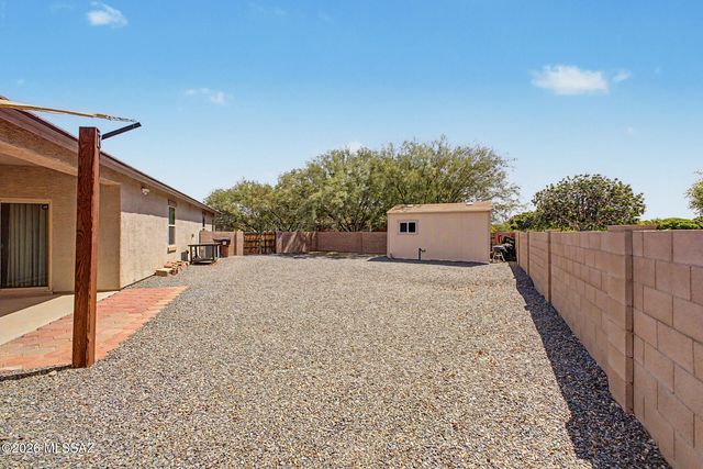 11427 W Spear Shaft Drive, Marana, AZ 85658