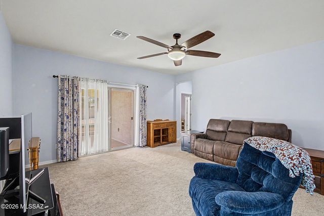 11427 W Spear Shaft Drive, Marana, AZ 85658