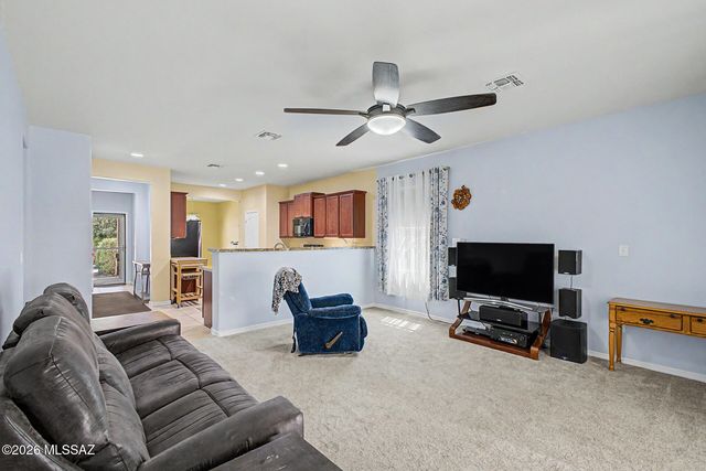 11427 W Spear Shaft Drive, Marana, AZ 85658