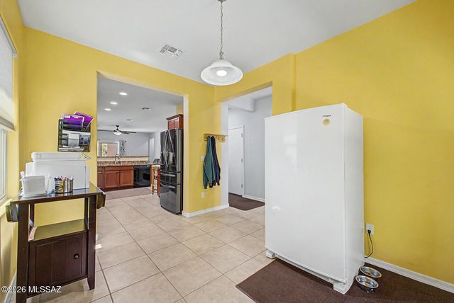 11427 W Spear Shaft Drive, Marana, AZ 85658