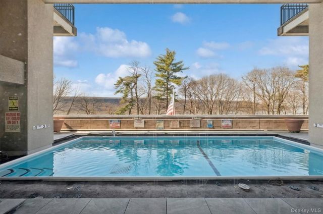 1020 Warburton Avenue 5A, Yonkers, NY 10701