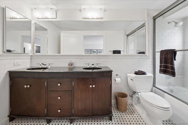 1020 Warburton Avenue 5A, Yonkers, NY 10701